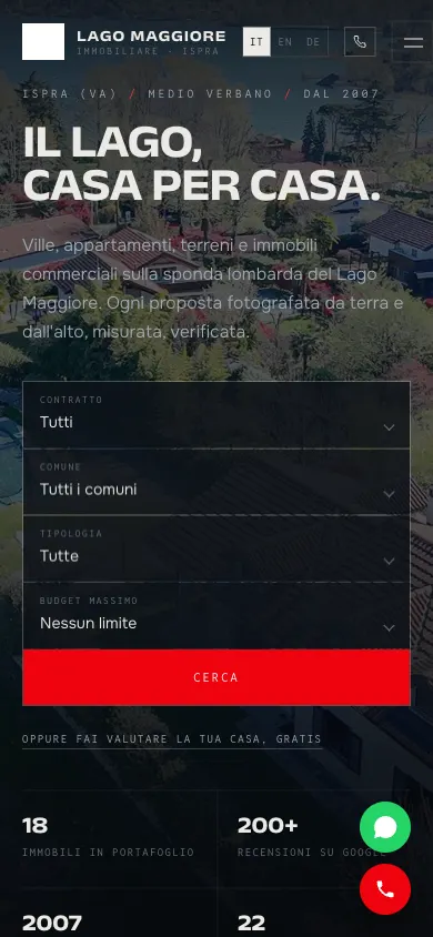 Il sito nuovo su telefono: titolo a piena larghezza, ricerca a filtri e selettore di lingua.